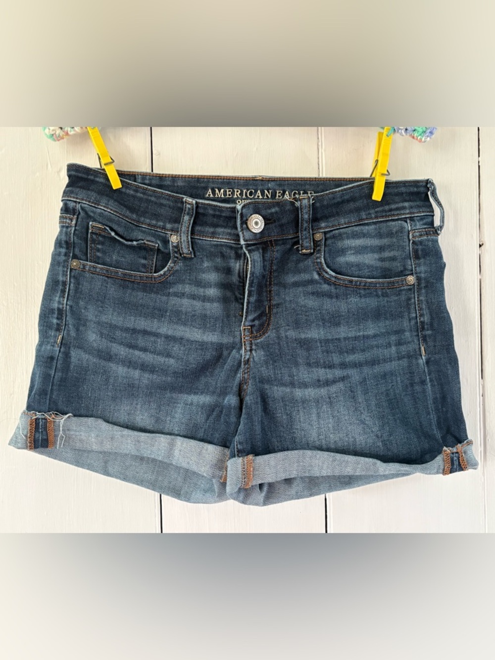 American Eagle Outfitters Denim Cuffed Women's Shorts